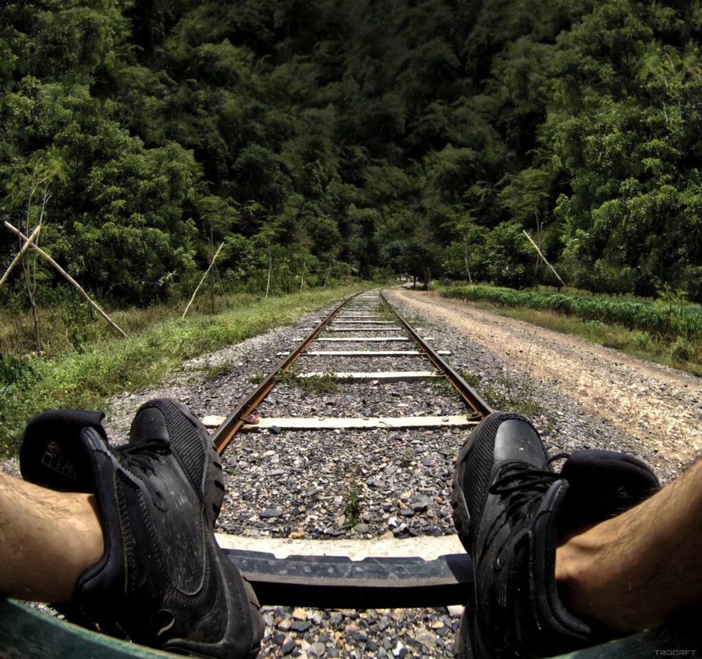 riding-a-train-in-cambodia (1)